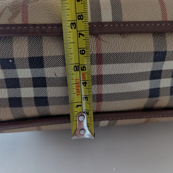 Vintage 1980s authentic Burberry crossbody purse - Picture 15 of 15